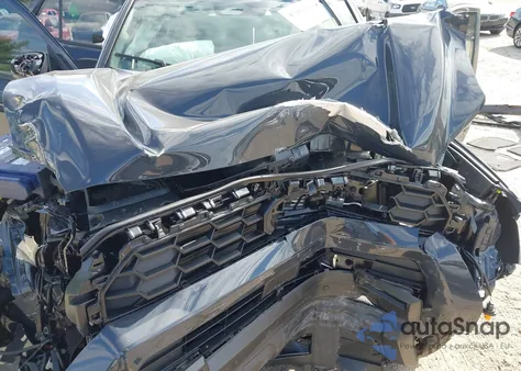 2025 Toyota 4Runner Hybrid Trd Off Road z USA, uszkodzony, nr VIN JTEVB5BR8S5009474